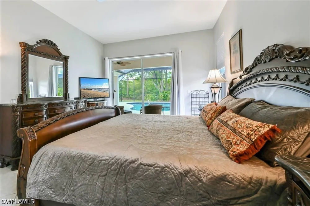 Chestnut Circle Naples, FL 34109