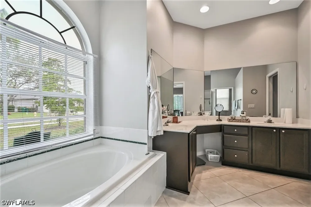 Chestnut Circle Naples, FL 34109