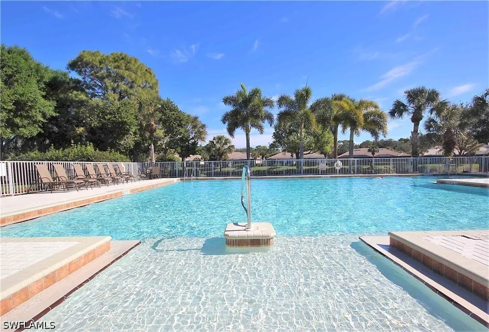 Chestnut Circle Naples, FL 34109