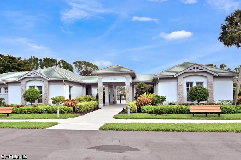 Chestnut Circle Naples, FL 34109