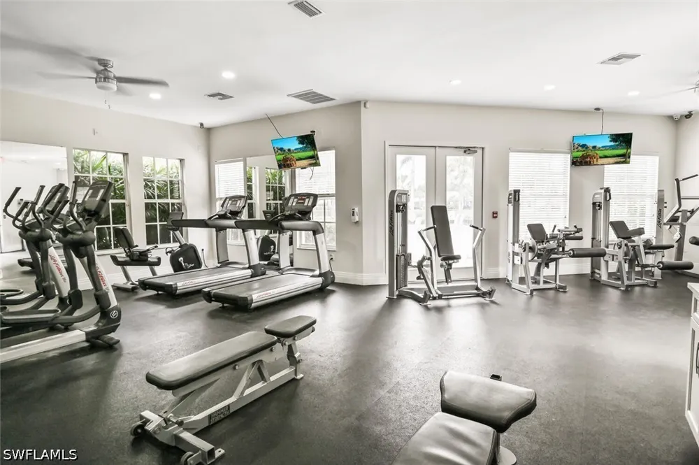 Chestnut Circle Naples, FL 34109