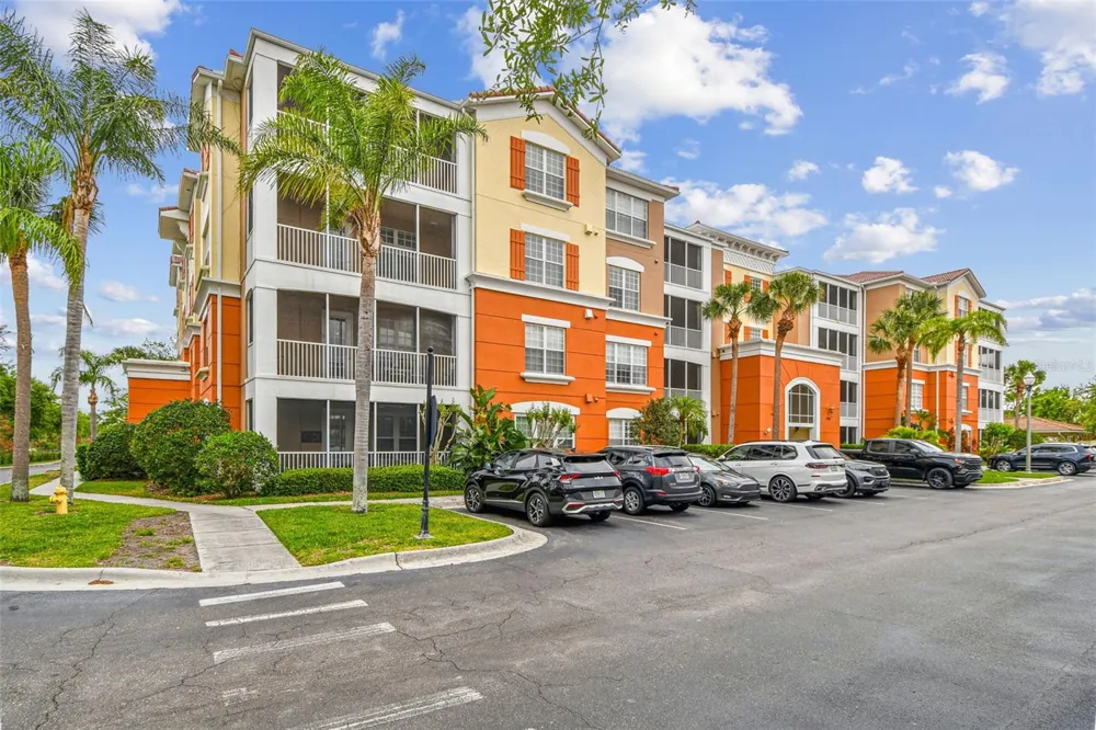 7903 SEMINOLE BOULEVARD #2208 Seminole, FL 33772