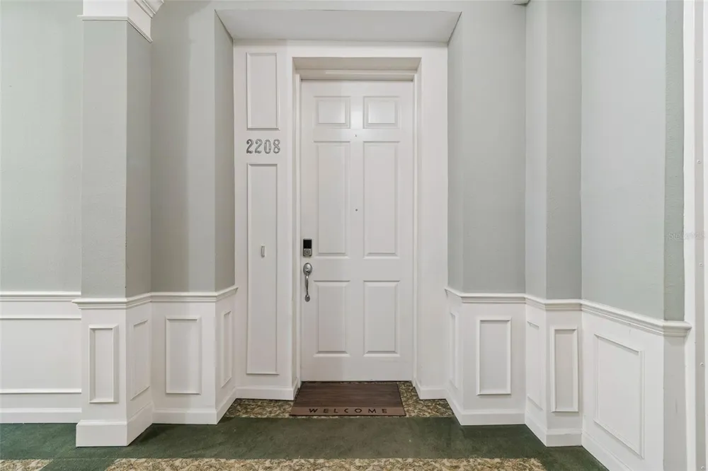 7903 SEMINOLE BOULEVARD #2208 Seminole, FL 33772