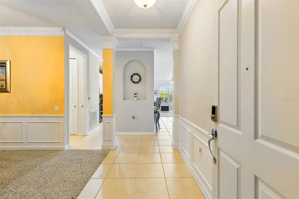 7903 SEMINOLE BOULEVARD #2208 Seminole, FL 33772