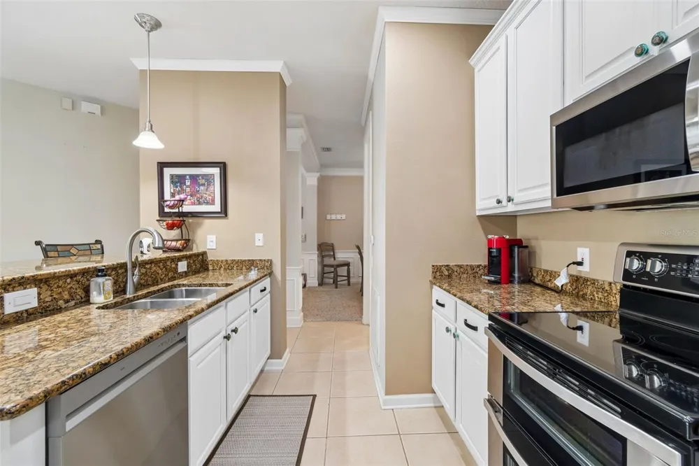 7903 SEMINOLE BOULEVARD #2208 Seminole, FL 33772