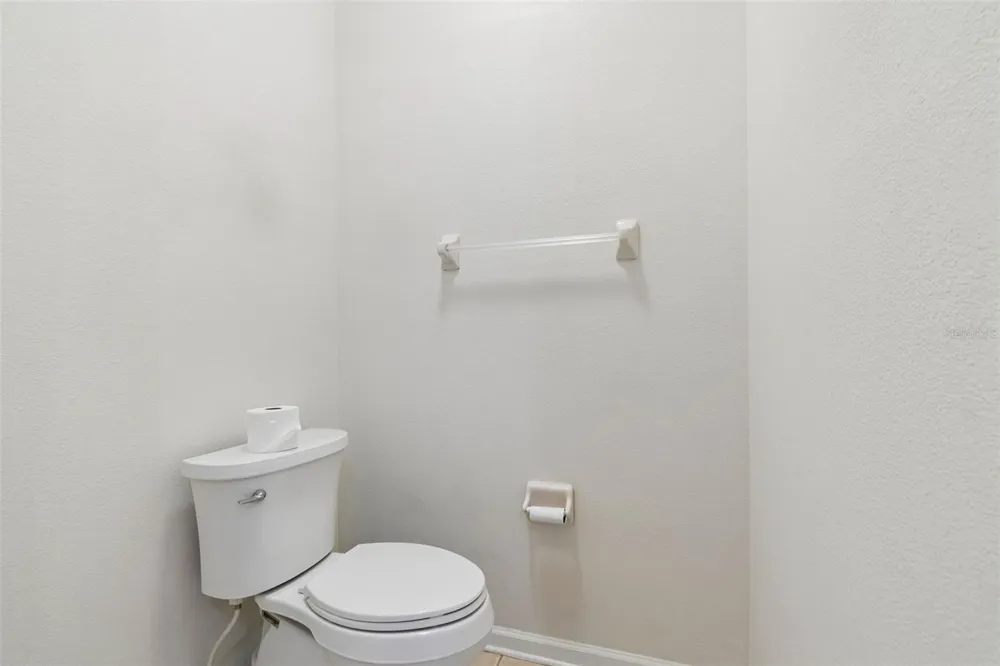 7903 SEMINOLE BOULEVARD #2208 Seminole, FL 33772