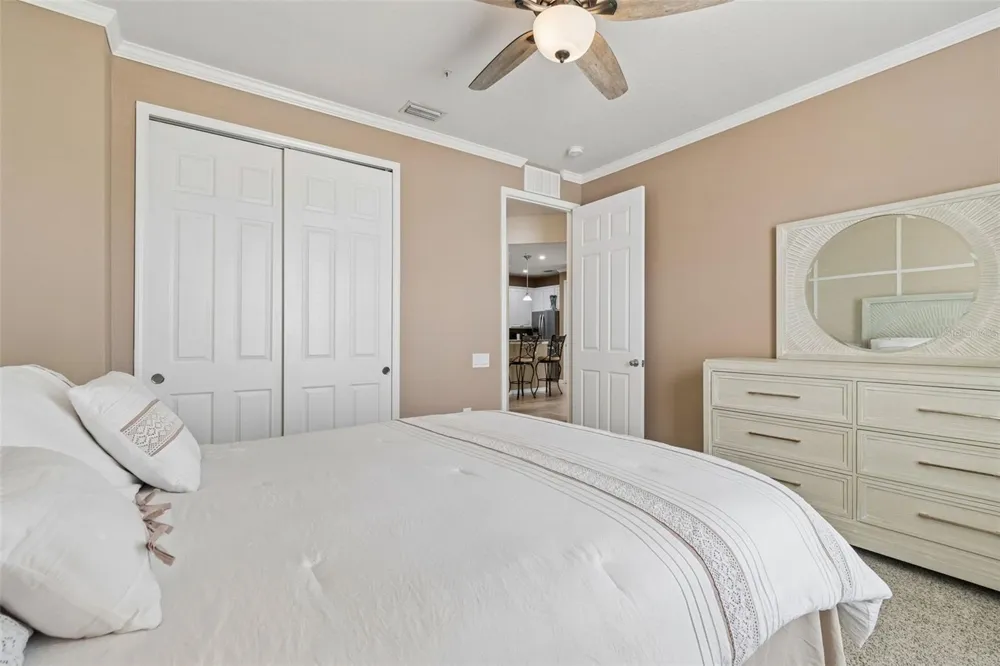 7903 SEMINOLE BOULEVARD #2208 Seminole, FL 33772