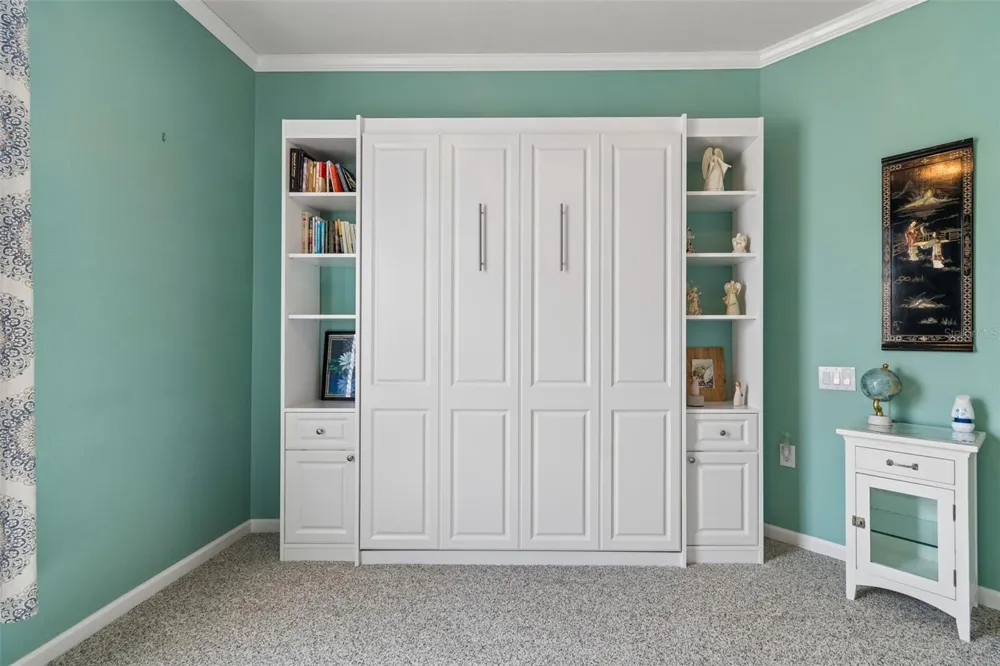 7903 SEMINOLE BOULEVARD #2208 Seminole, FL 33772