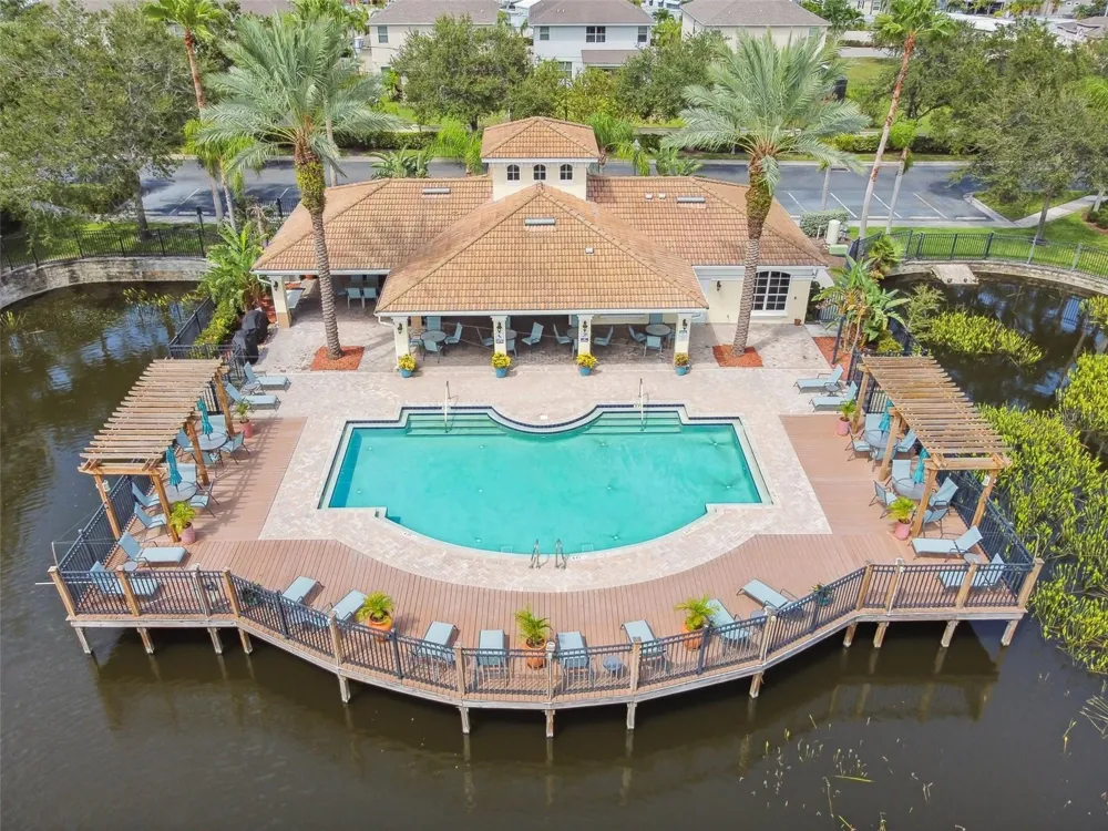 7903 SEMINOLE BOULEVARD #2208 Seminole, FL 33772