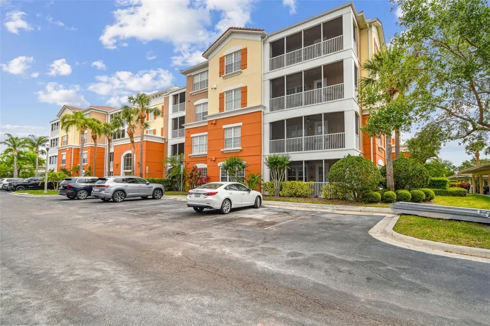 7903 SEMINOLE BOULEVARD #2208 Seminole, FL 33772