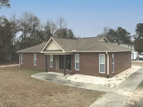 1598 Columbia Highway