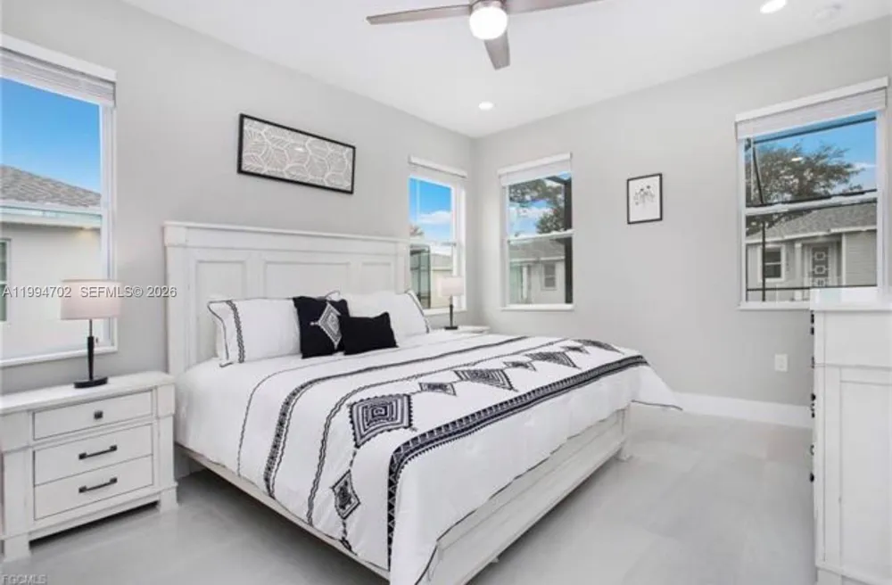 26961 N RIVERSIDE DR Bonita Springs, FL 34135