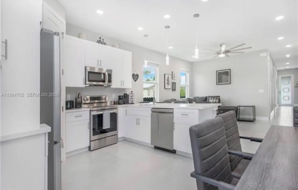 26961 N RIVERSIDE DR Bonita Springs, FL 34135