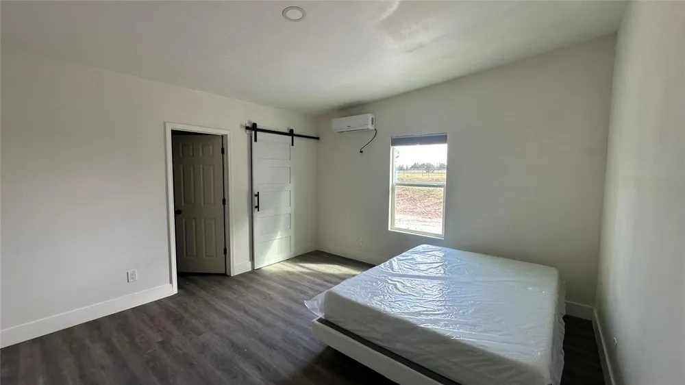 7399 County Road 215 Anderson, TX 77830