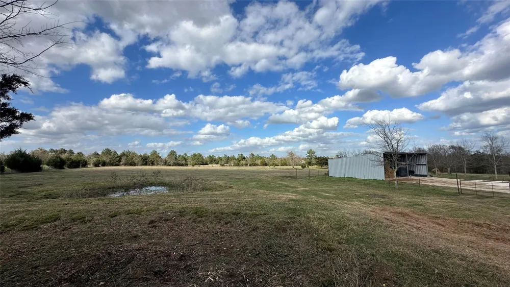 7399 County Road 215 Anderson, TX 77830