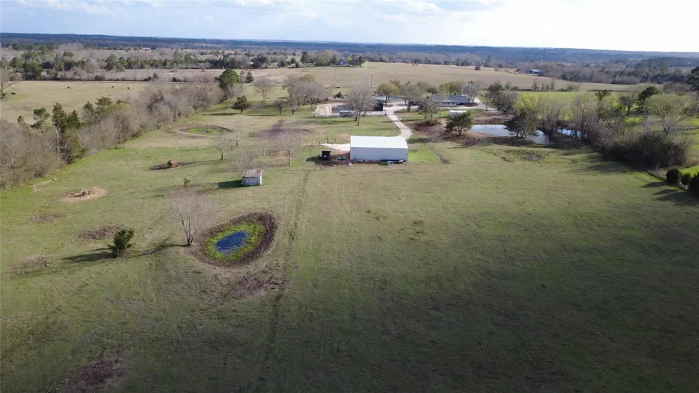 7399 County Road 215 Anderson, TX 77830