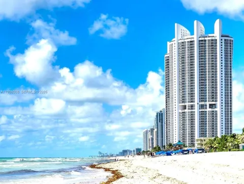 18201 Collins Ave #4305