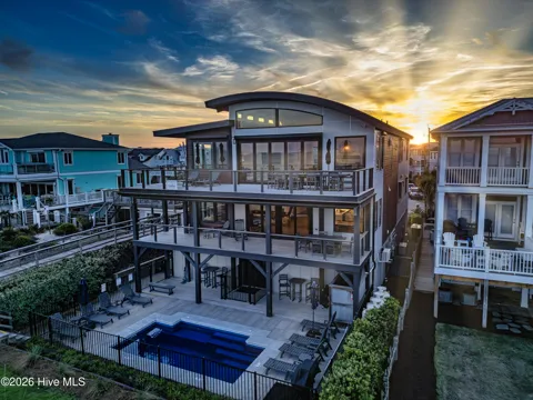 834 Fort Fisher Boulevard
