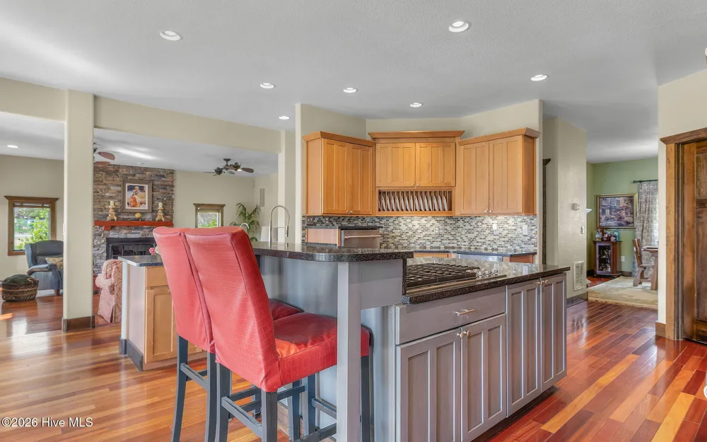 102 Falcons Cove Moyock, NC 27958