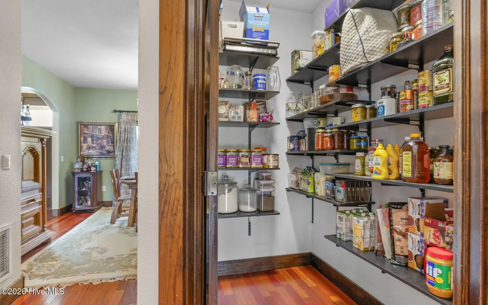 102 Falcons Cove Moyock, NC 27958