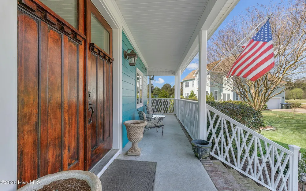 102 Falcons Cove Moyock, NC 27958