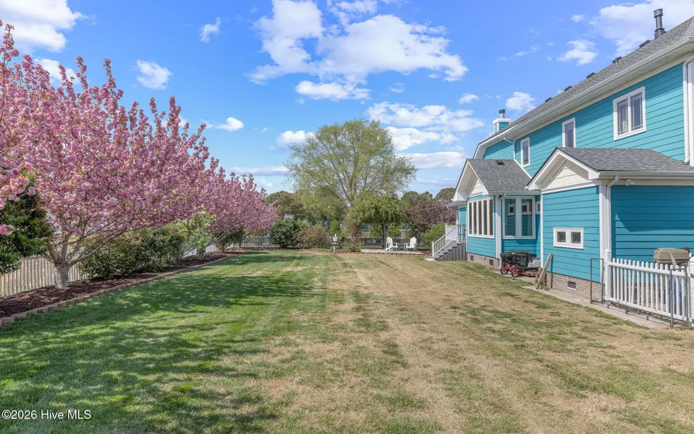 102 Falcons Cove Moyock, NC 27958