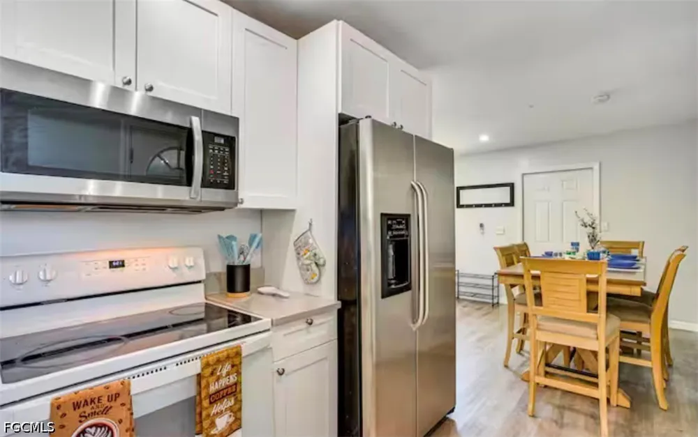 Royal Palm Avenue Fort Myers, FL 33901