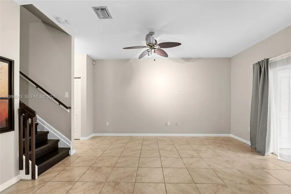 3540 NW 30th Pl Lauderdale Lakes, FL 33311
