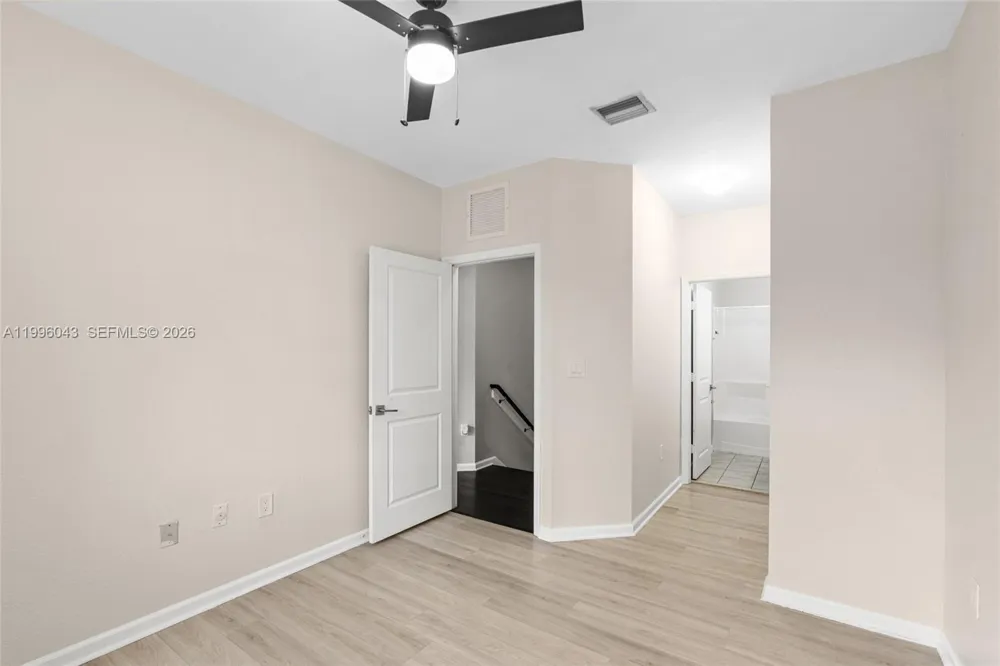 3540 NW 30th Pl Lauderdale Lakes, FL 33311