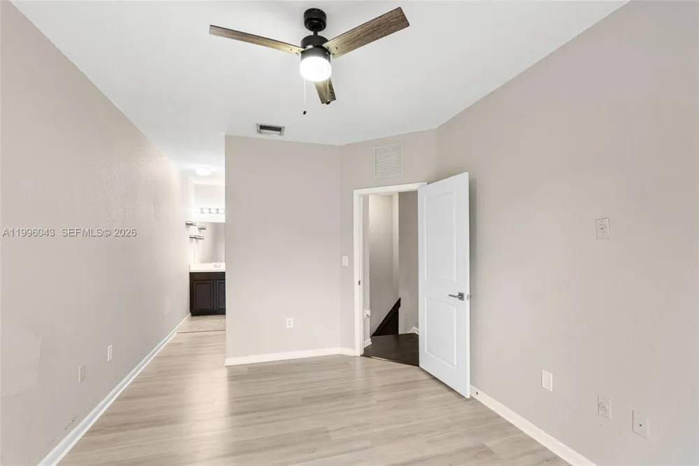 3540 NW 30th Pl Lauderdale Lakes, FL 33311