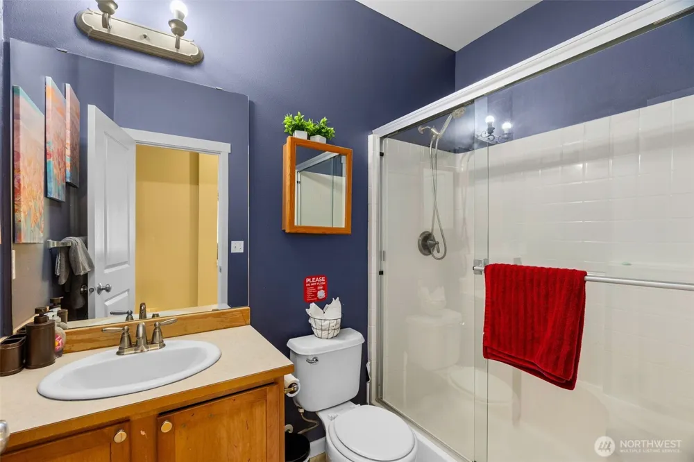 2203 164th Avenue E Lake Tapps, WA 98391