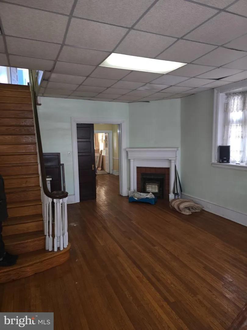 1426 LINDLEY AVENUE Philadelphia, PA 19141