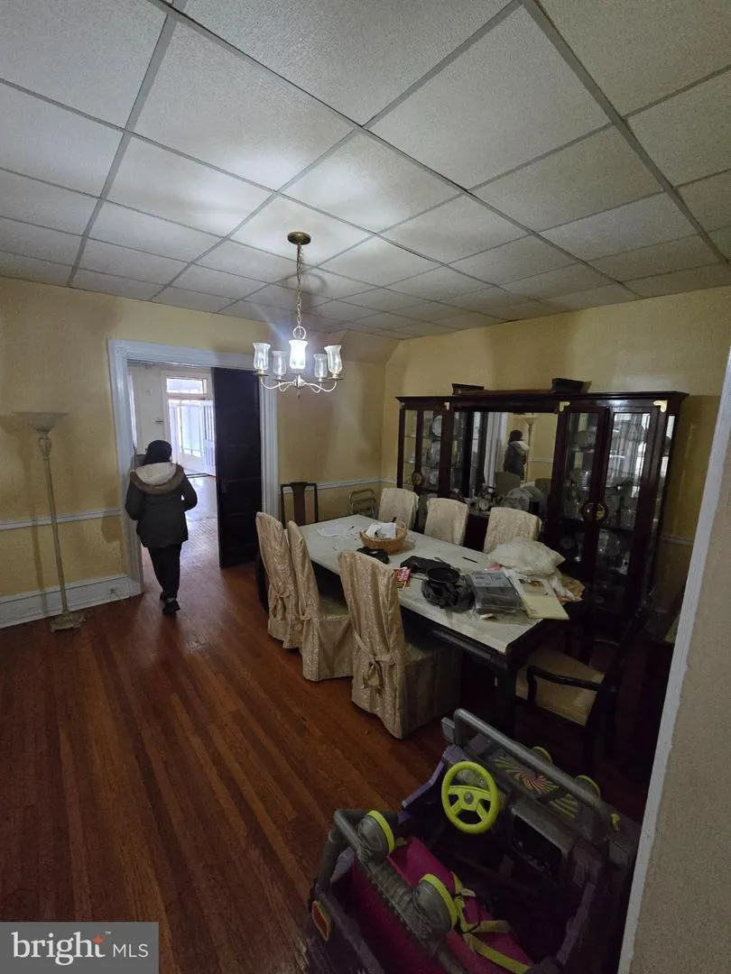 1426 LINDLEY AVENUE Philadelphia, PA 19141
