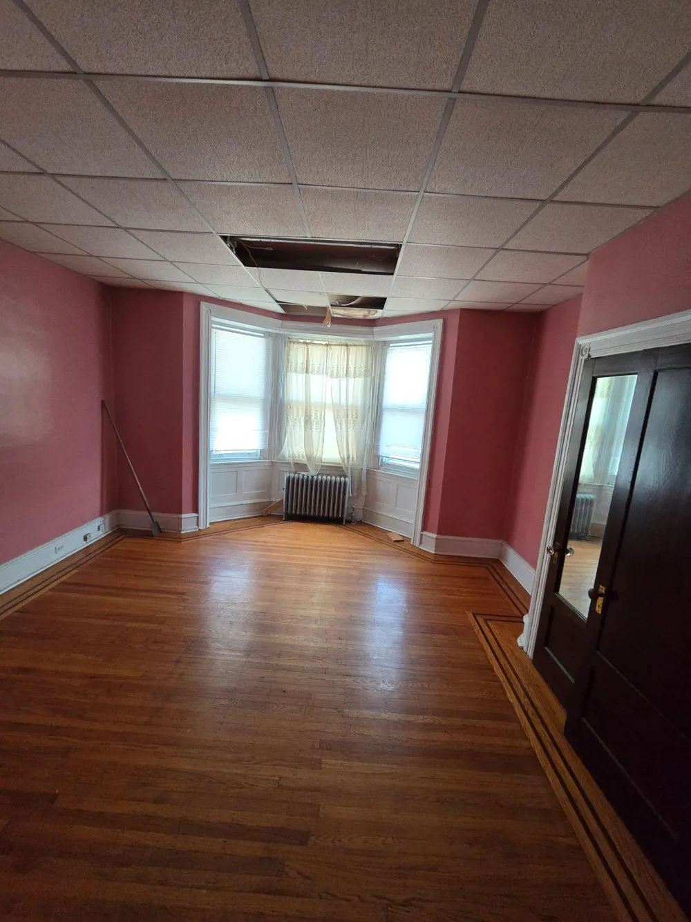 1426 LINDLEY AVENUE Philadelphia, PA 19141