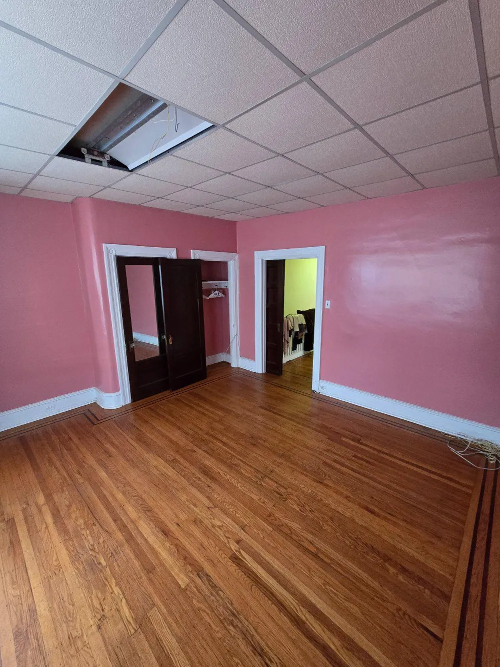 1426 LINDLEY AVENUE Philadelphia, PA 19141
