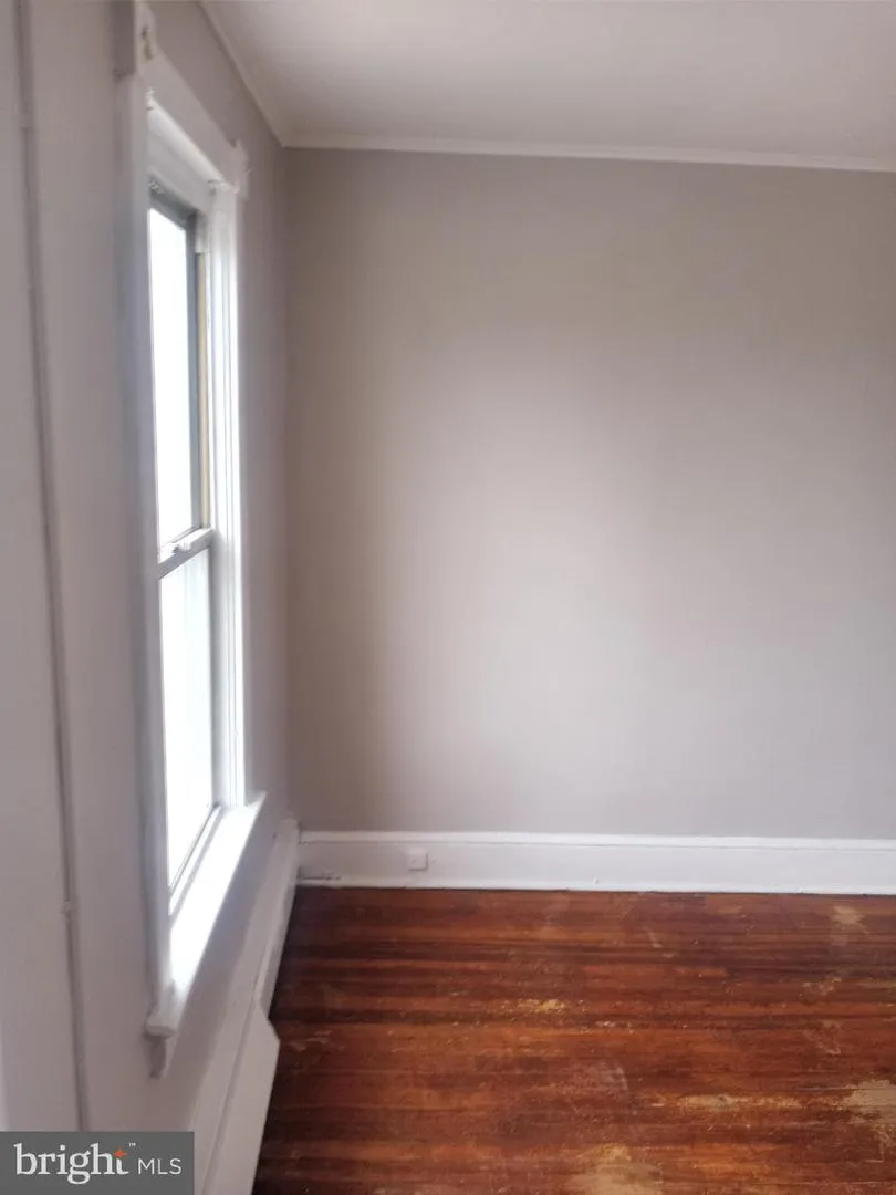 427 HOME AVENUE Trenton, NJ 08611