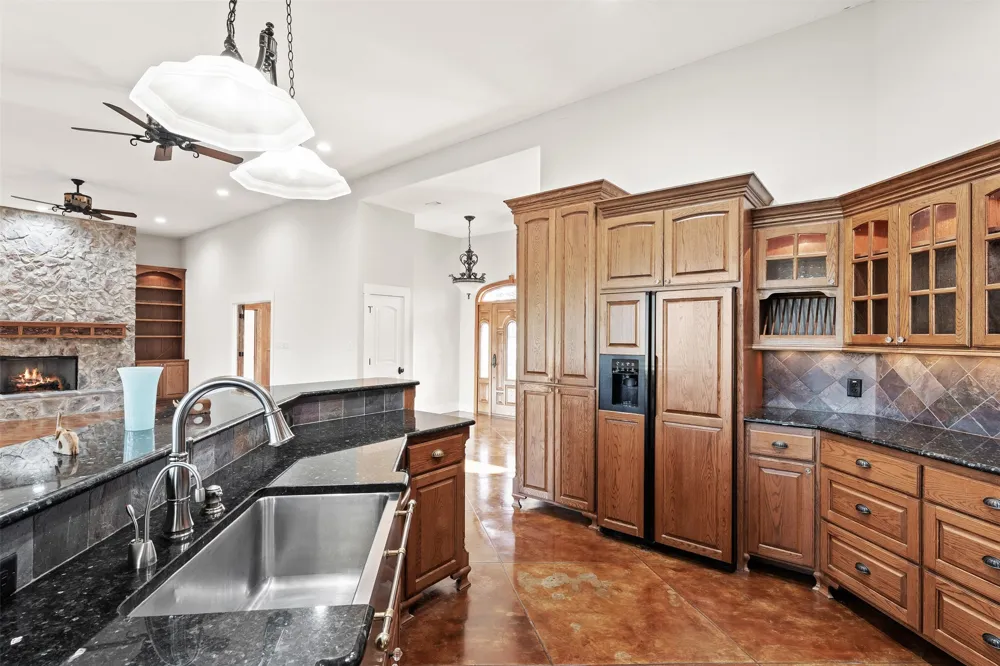 431 Spring meadow Moody, TX 76557