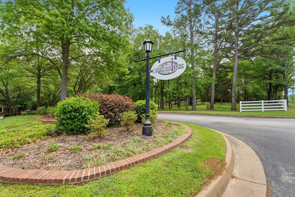 3933 Charleston Park Tyler, TX 75701