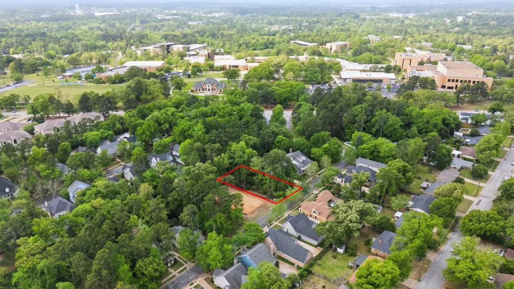 3933 Charleston Park Tyler, TX 75701
