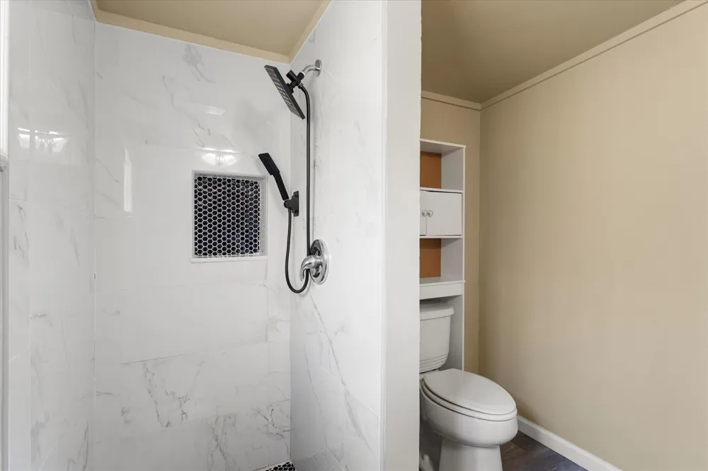 613 Graham Street Mineola, TX 75773