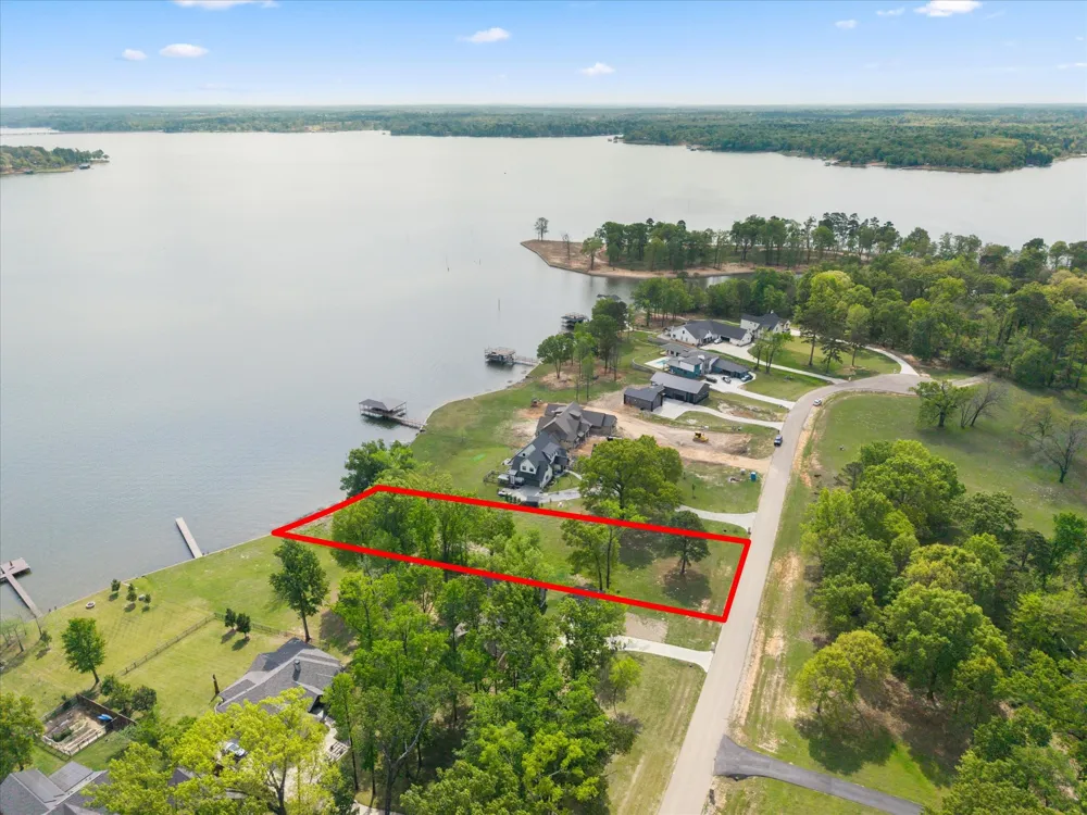 355 Waters Edge Lane Scroggins, TX 75480