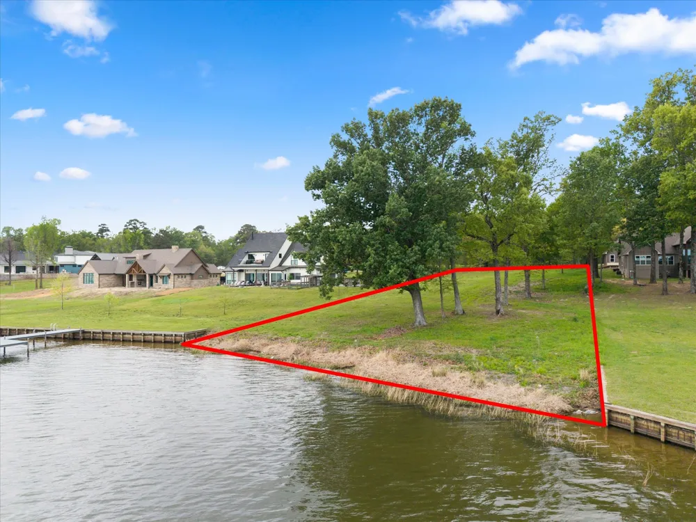 355 Waters Edge Lane Scroggins, TX 75480