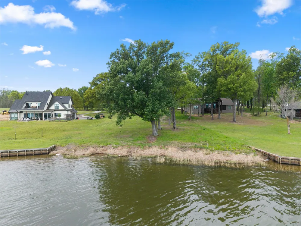 355 Waters Edge Lane Scroggins, TX 75480