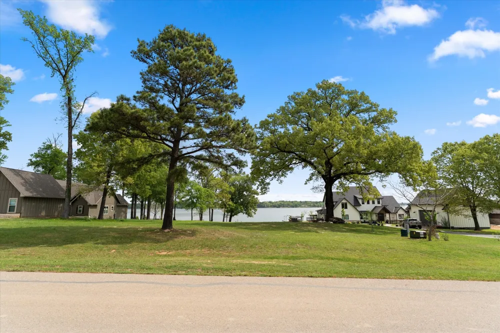 355 Waters Edge Lane Scroggins, TX 75480