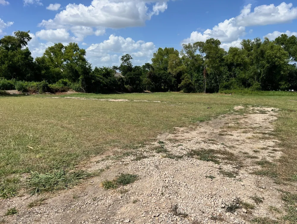 Surrey Ridge Road Robinson, TX 76706
