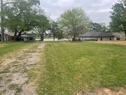 134 Blackfoot Trail