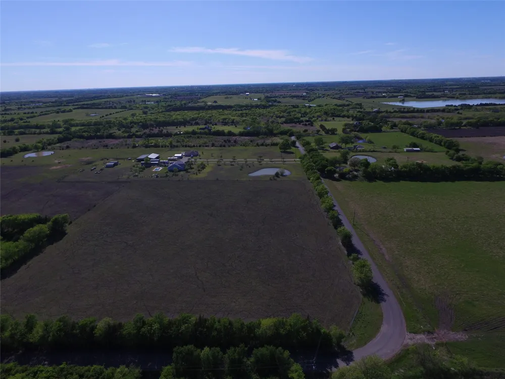 9547 County Road 501 Blue Ridge, TX 75424