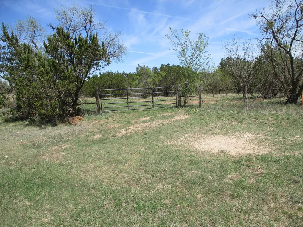FM 1086 No City, TX 75966