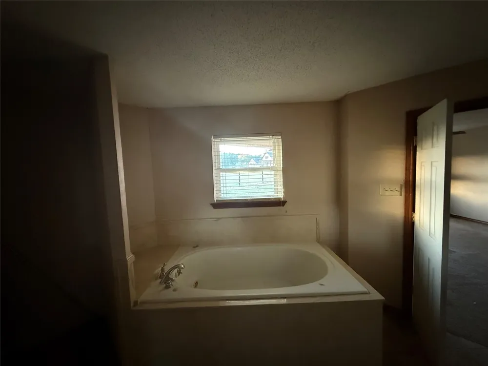 475 Acorn Trail Hallsville, TX 75650