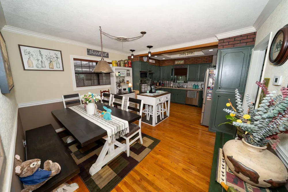 455 5th Hawley, TX 79525